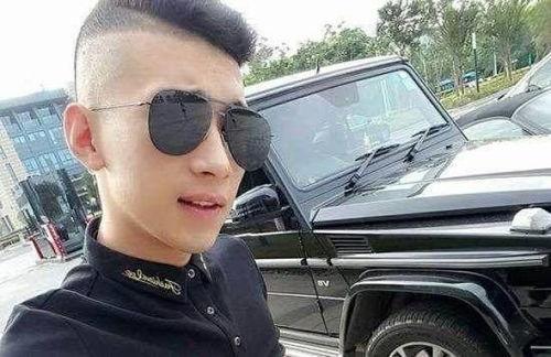 人气网红mc天佑,人气网红的崛起与影响力