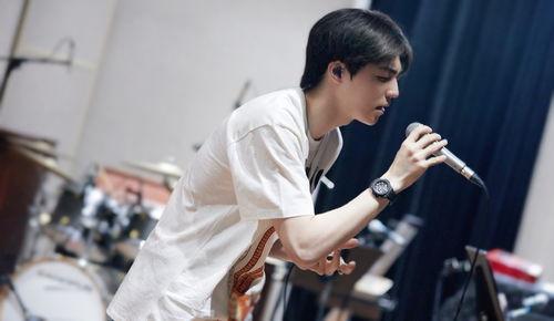 陈立农的日常生活照